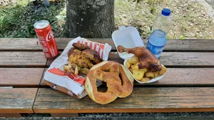Foodtruck Serie Dübendorf Natura Güggeli Foodtruck Serie Dübendorf Natura Güggeli