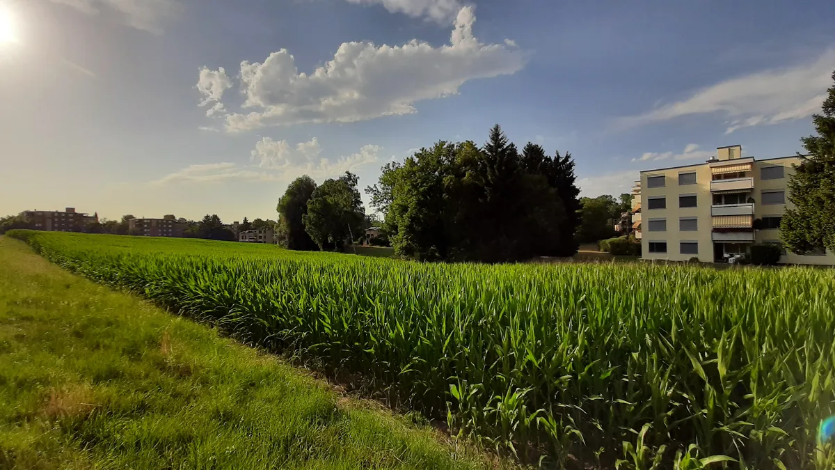 12826397-1 Gebiet Gumpisbüel und Täschenstrasse