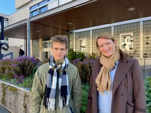 27982138-1 Aude Ratia und Lukas Adam wünschen sich für Uster ein Jugendparlament.