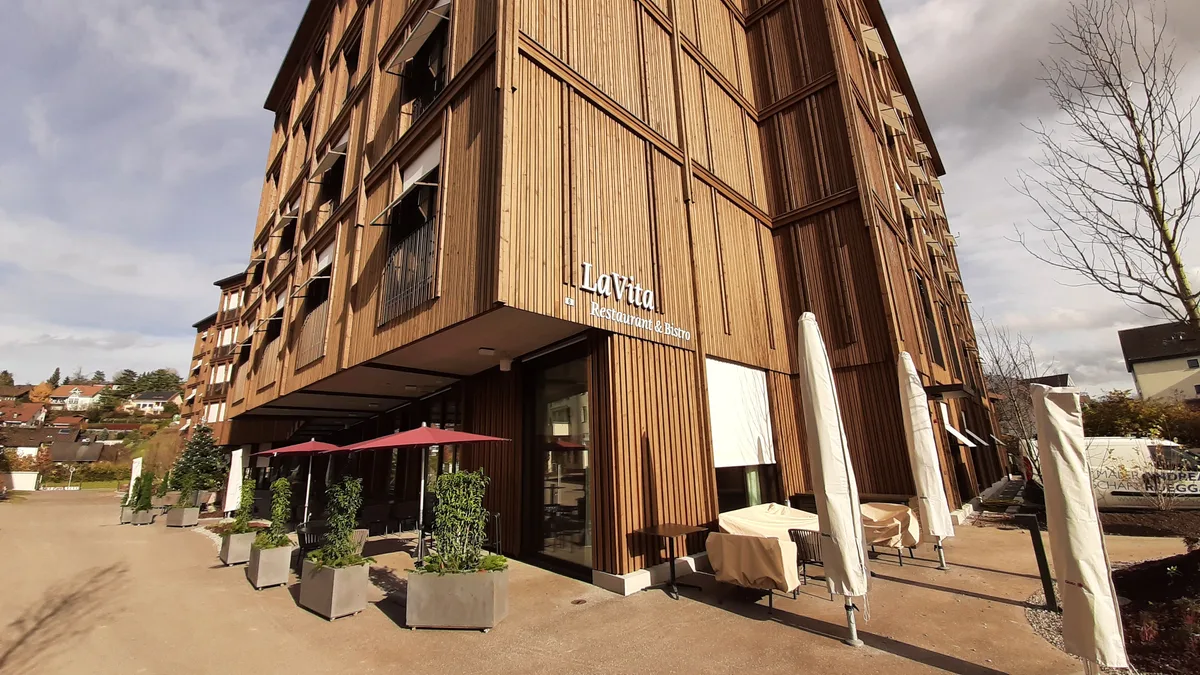 22599146-1 Restaurant La Vita Alterszentrum Volketswil