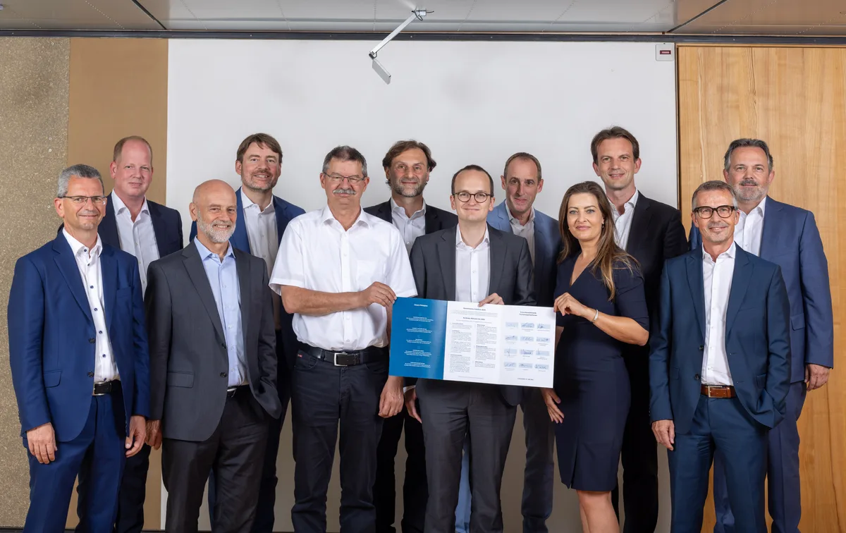 12576645-1 Unterzeichner Charta Kreislaufwirtschaft beim Bauen an der Empa Dübendorf