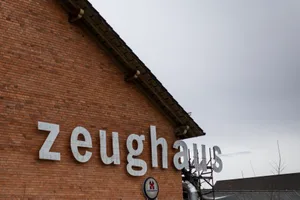 24456679-1 Zeughausareal Uster
