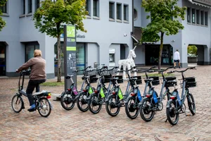 23693153-11 Publibike Standort Stadthaus Dübendorf
