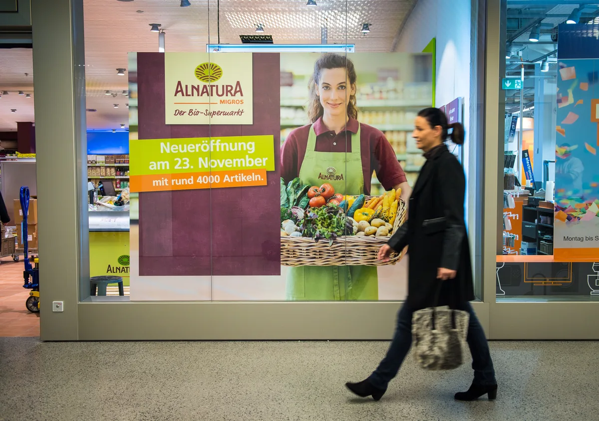26541229-1 Eröffnung der Alnatura-Filiale in Uster.