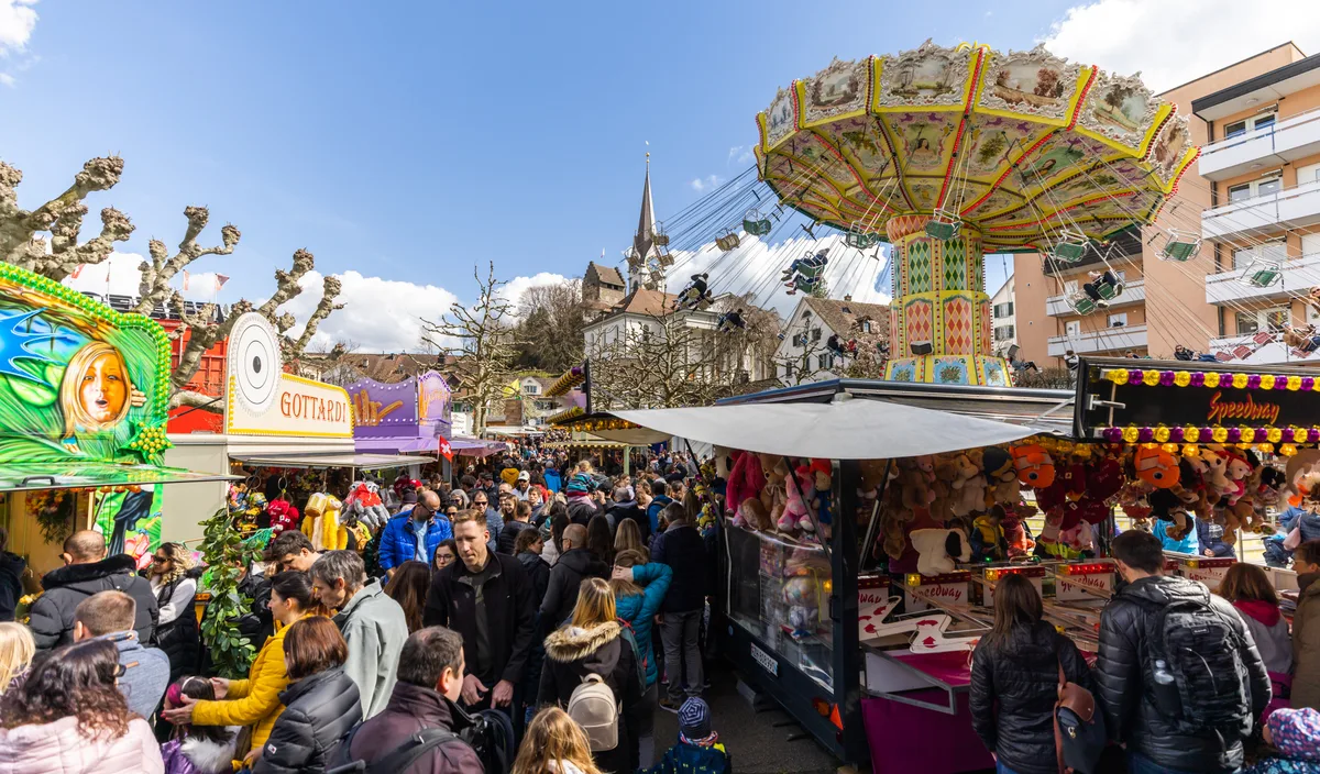 30340515-16 Frühlingsmarkt Uster 2022