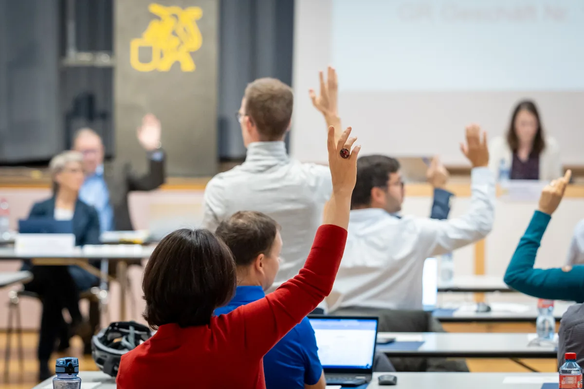 Symbolbilder anlaesslich  Sitzung des Gemeinderates der Stadt Dübendorf am 3. Oktober 2022.