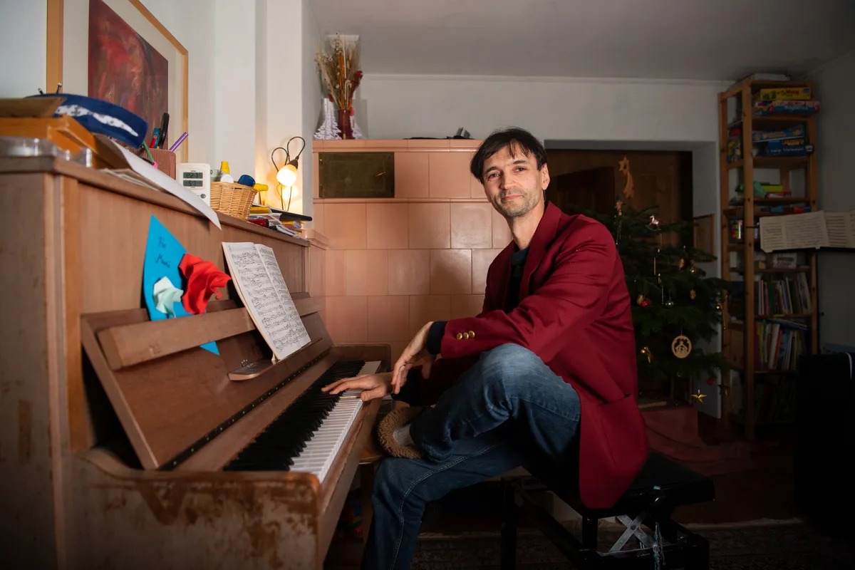 11496387-3 Musik Clown Joshua Nowak
5.1.2023