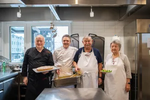 11445269-2 Sozialer Mittagstisch (Weihnachtsessen) der evangelisch-reformierten Kirche Dübendorf.
16.12.2022