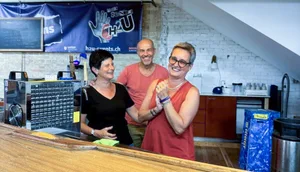 Brigitte Bucher, Claudius Fiedler und Marina Dreher sind die Köpfe hinter der neuen U-Boot-Bar. Brigitte Bucher, Claudius Fiedler und Marina Dreher sind die Köpfe hinter der neuen U-Boot-Bar.