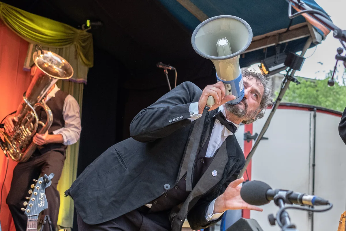 Hinterhalt,
2018, Uster, Dead Alain Croubalian von den The Dead Brothers
