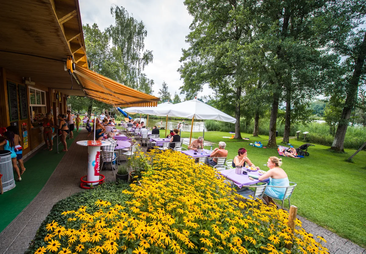 29892322-2 Das Restaurant Badi Egelsee