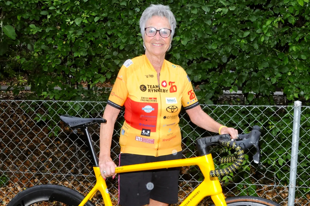 Anni Reichle im quietschgelben Trikot vom Team Rynkeby – ihrem Herzensprojekt. Anni Reichle im quietschgelben Trikot vom Team Rynkeby – ihrem Herzensprojekt.
