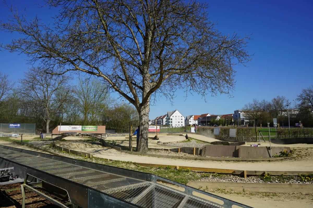 Die Freiluftbahn in Volketswil.