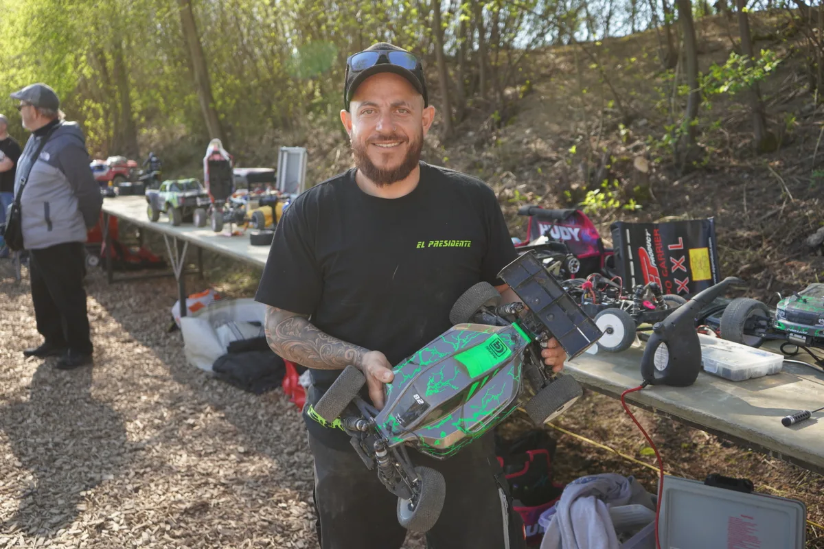 Das Offroad Team Zürich eröffnet die Saison mit einem Rennen in Volketswil.