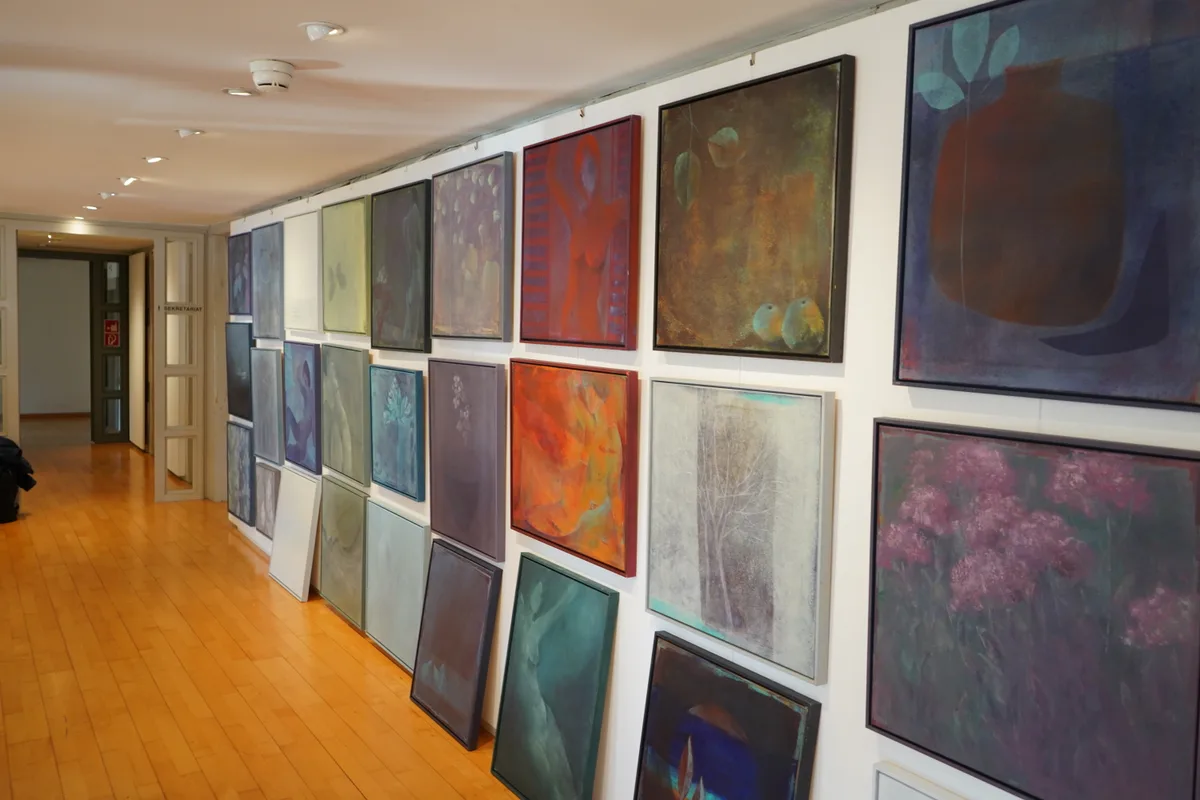 Blick auf die Vernissage.