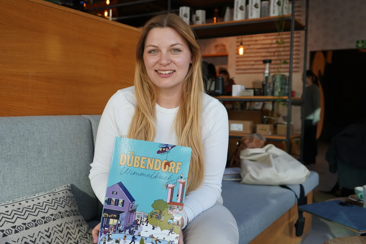 Ingrid Besmer hat ein Wimmelbuch über Dübendorf gezeichnet.