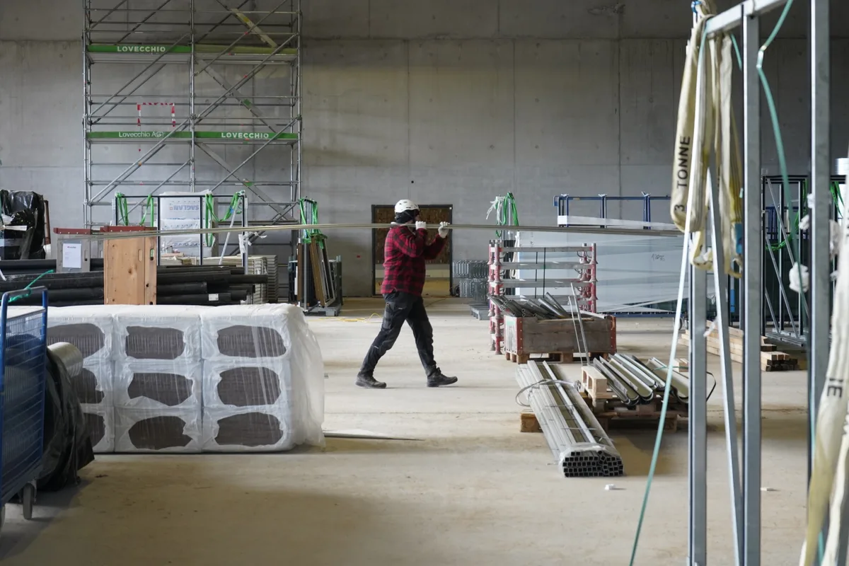 Baustelle in Wangen Brüttisellen des Sportzentrums Dürrbach.