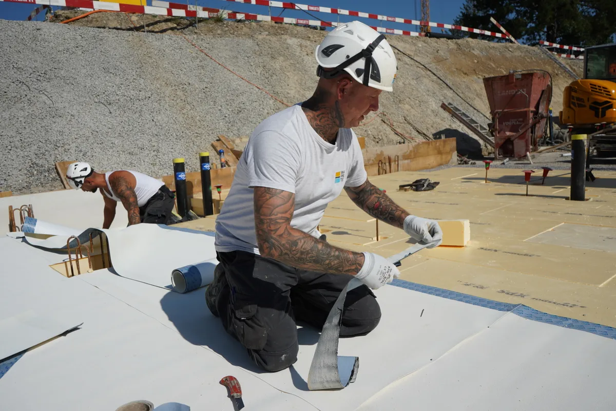 Impressionen der Baustelle Badi Oberdorf in Dübendorf.