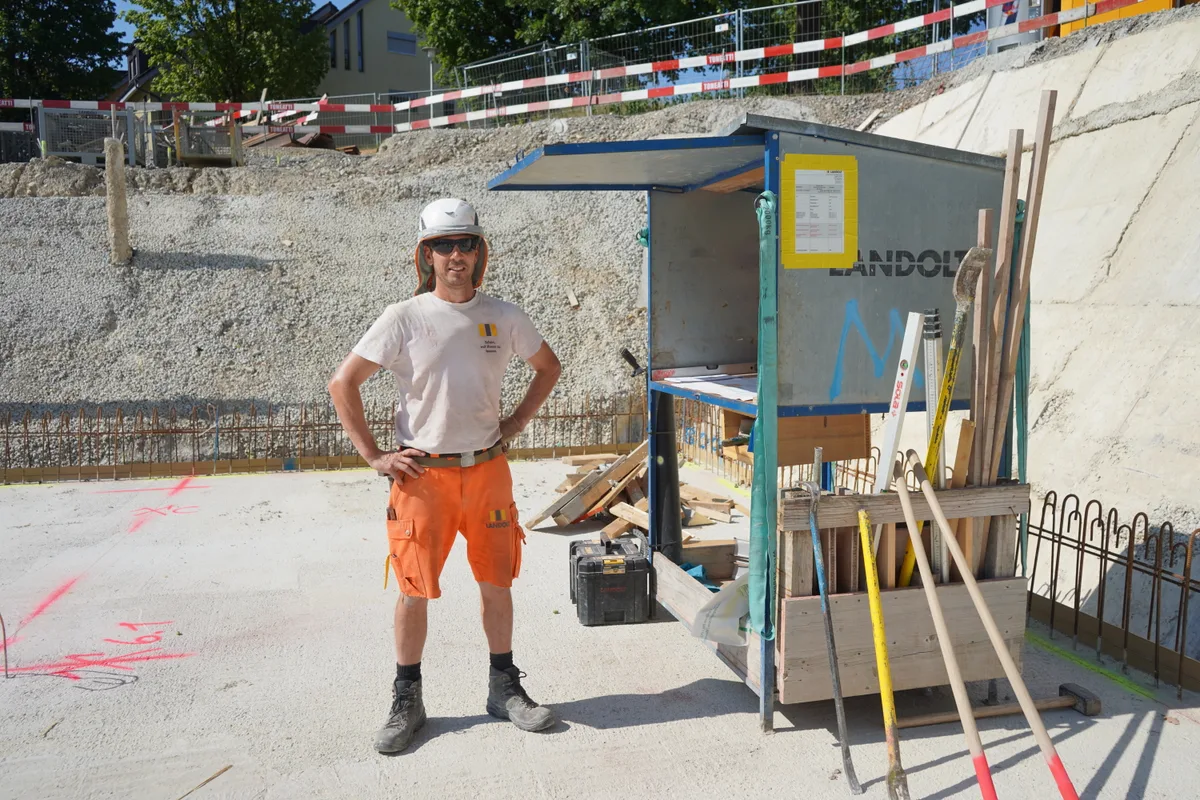 Impressionen der Baustelle Badi Oberdorf in Dübendorf.