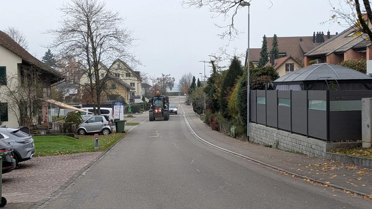 Über die Gfennstrasse läuft ein Grossteil des Verkehrs im Quartier. Über die Gfennstrasse läuft ein Grossteil des Verkehrs im Quartier.