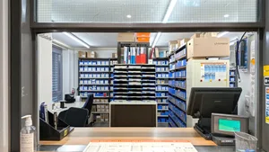 28531762-4 Hier im Glattstore gibt (oder gab) es Ersatzteile und Beratung.