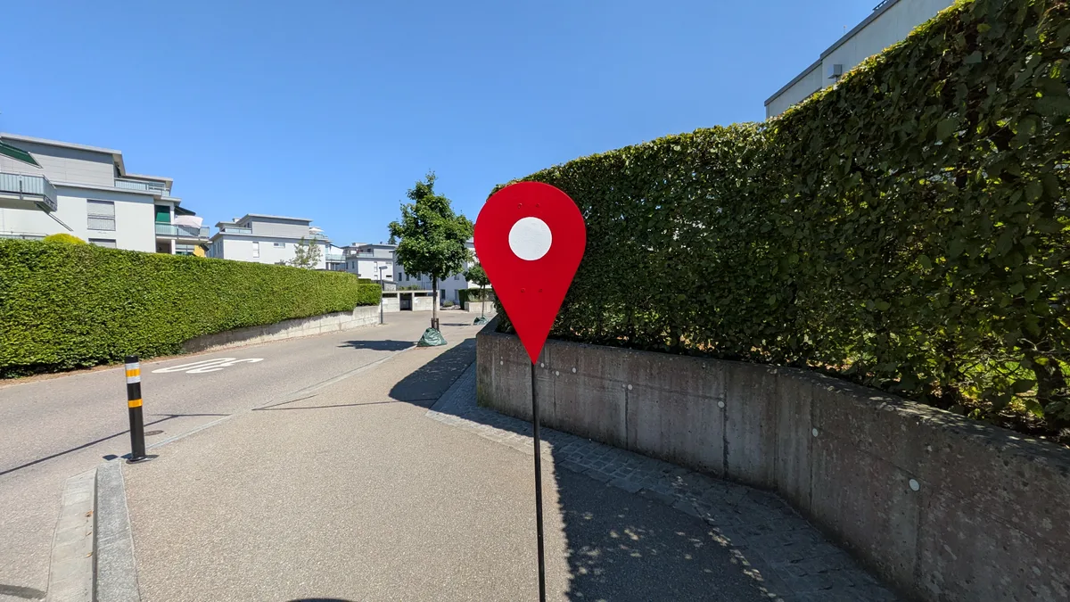 Die Adresse von Schwerzenbachs Mittelpunkt: Im Widacher 8.