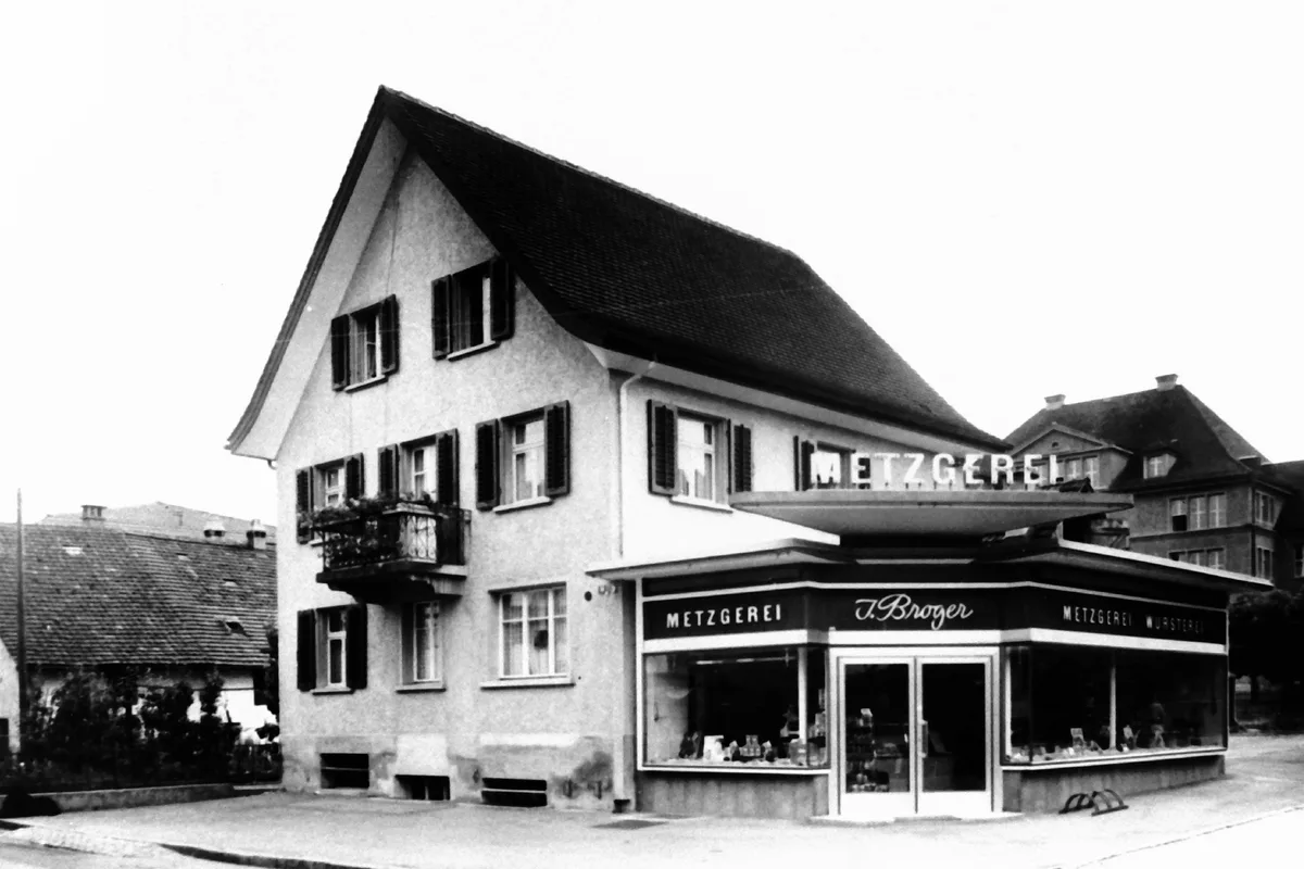 Das waren noch Zeiten: In Dübendorf gab es einst mehrere Dorfmetzgereien. Im Bild die Metzgerei Broger in der Strehlgasse.