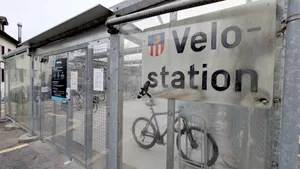 Die Velostation am Bahnhof Dübendorf. Die Velostation am Bahnhof Dübendorf.