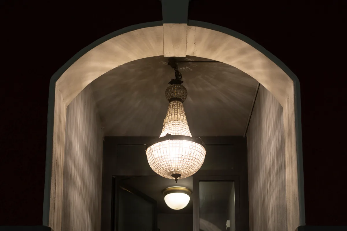 Hotel Bahnhof in Dübendorf. Essay 4 – Nachtaufnahmen aus dem Glattal