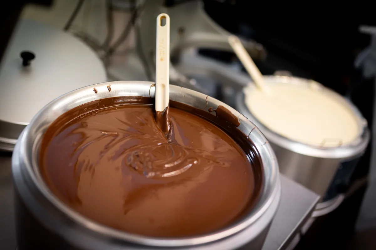 Schokoosterhasen Produktion in der Konditorei Hotz in Brüttisellen