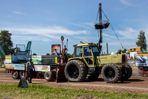 Beim Tractor Pulling wird der Boden in Mitleidenschaft gezogen. Hier eine Aufnahme aus Dürnten aus dem Jahr 2019. Beim Tractor Pulling wird der Boden in Mitleidenschaft gezogen. Hier eine Aufnahme aus Dürnten aus dem Jahr 2019.