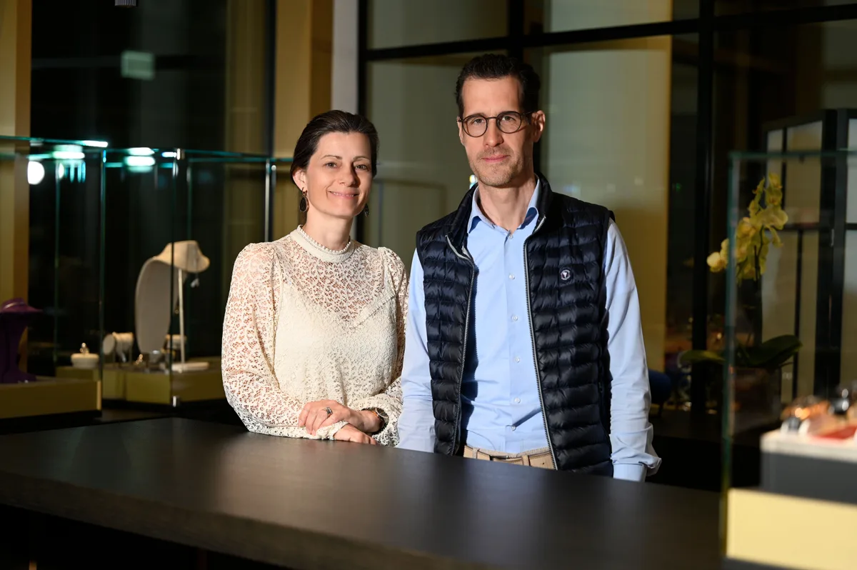 31025036-12 Sie führen das traditionsreiche Geschäft in der dritten Generation: Judith Boos und Michel Scholl.