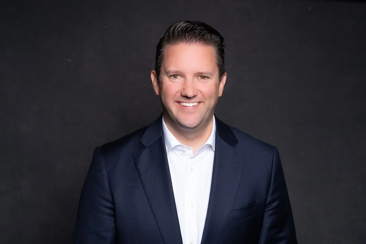 Patrick O. Müller ist als Regionaldirektor Zürich der UBS für das Marktgebiet in den Kantonen Zürich, Schaffhausen, Glarus und in Ausserschwyz verantwortlich. Patrick O. Müller ist als Regionaldirektor Zürich der UBS für das Marktgebiet in den Kantonen Zürich, Schaffhausen, Glarus und in Ausserschwyz verantwortlich.