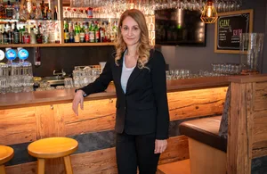 2019 hat Priska Schmucki ihre Gibswilerstube renoviert und ausgebaut. 2019 hat Priska Schmucki ihre Gibswilerstube renoviert und ausgebaut.