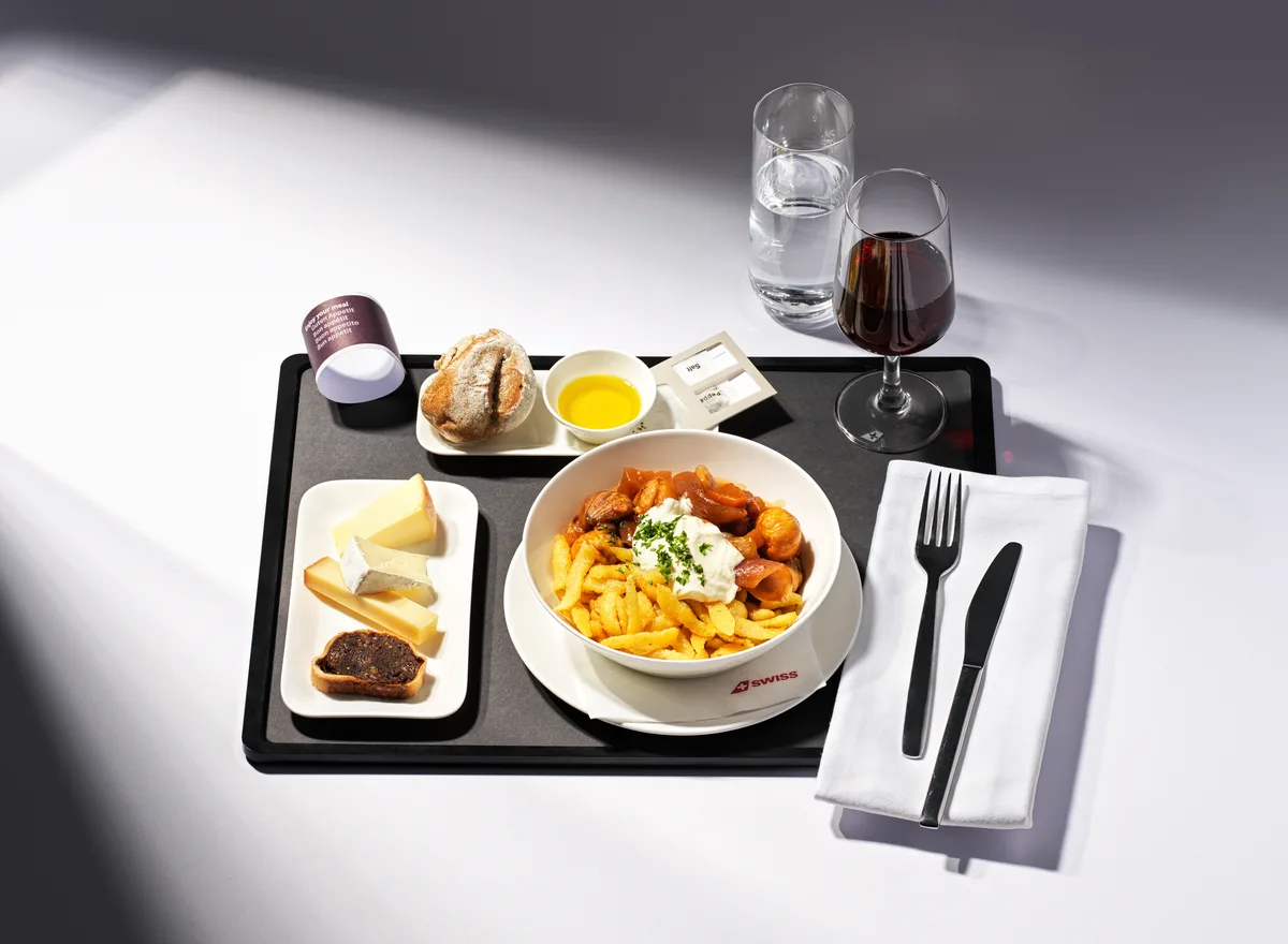 Ein hübsch angerichtetes Vegi-Menu, das die Swiss in der Business-Class serviert.