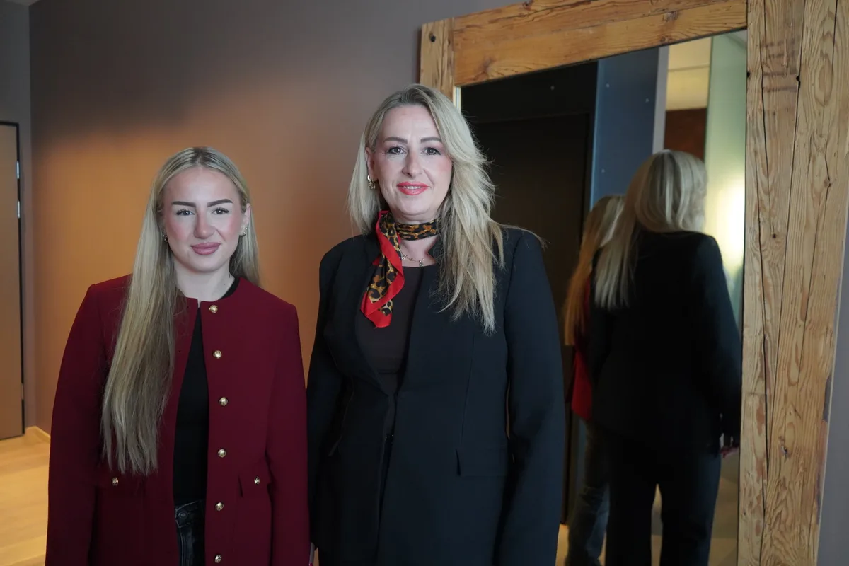 Mutter-Tochter-Duo: Tina und Tesa Bislimi erfüllen sich einen Traum.