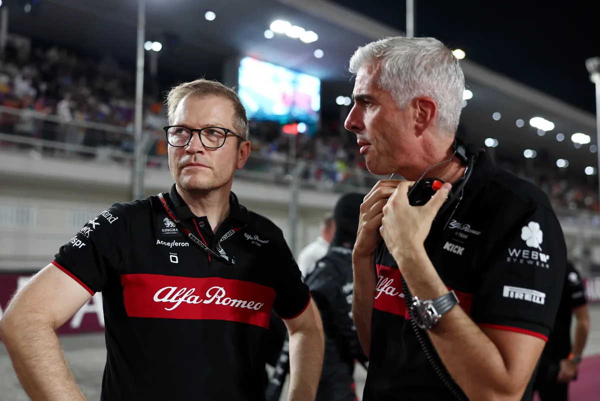 22314337-7 (L to R): Andreas Seidl (GER) Sauber Group Chief Executive Officer with Alessandro Alunni Bravi (ITA) Alfa Romeo F1 Team Managing Director and Team Representative on the grid.
Formula 1 World Championship, Rd 18, Qatar Grand Prix, Sunday 8th October 2023. Doha, Qatar.
