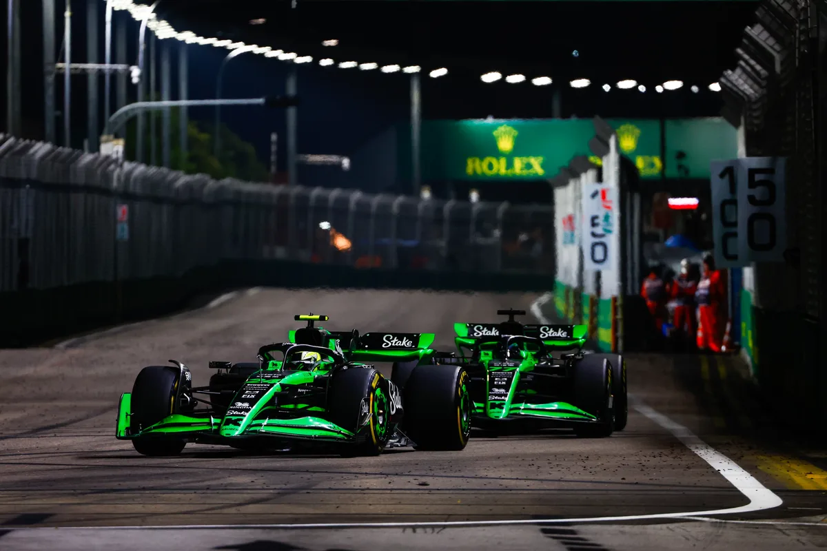Zhou Guanyu, Stake F1 Team KICK Sauber C44, leads Valtteri Bottas, Stake F1 Team KICK Sauber C44; 2024 Singapore Grand Prix, Formula One World Championship
