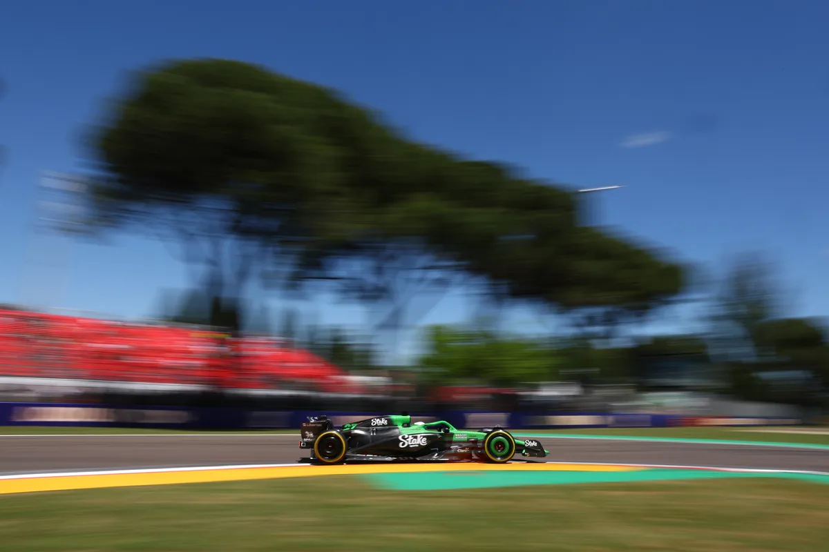 25820544-1 IMOLA, ITALY - MAY 16: Nico Hulkenberg of Germany driving the (27) Kick Sauber C45 Ferrari on track during practice ahead of the F1 Grand Prix of Emilia-Romagna at Autodromo Internazionale Enzo e Dino Ferrari on May 16, 2025 in Imola, Italy. (Photo by Zak Mauger/LAT Images)