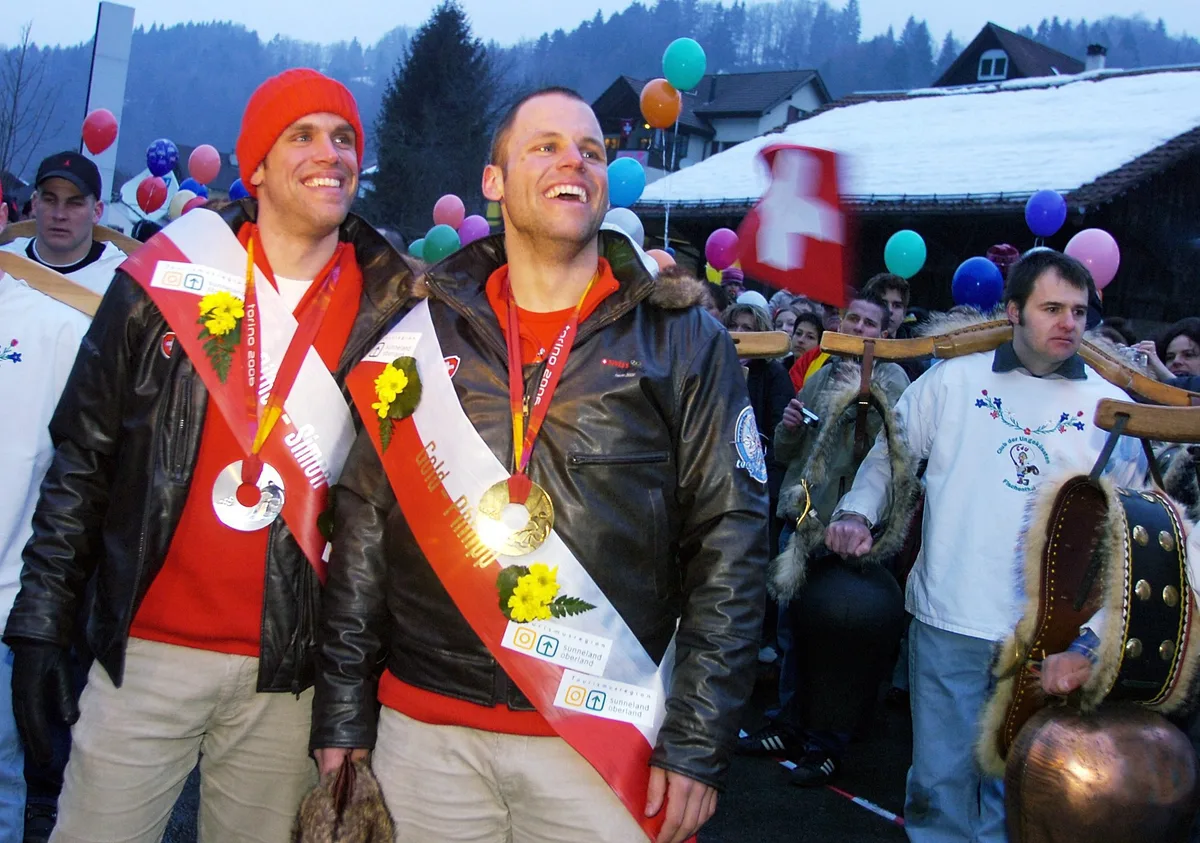 Simon und Philipp Schoch beim Empfang in Steg