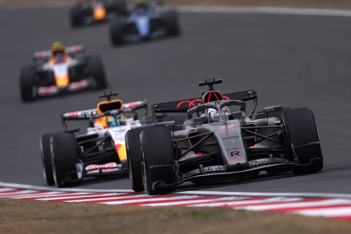 29454786-12 Nicol Hülkenberg