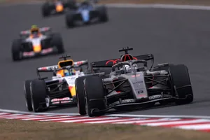 29454786-12 Nicol Hülkenberg