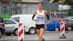 Einen Temposchnitt von 3:27 Minuten möchte Fabienne Schlumpf beim Marathon in Berlin mindestens rennen – im Training läuft sie teilweise eineinhalb Minuten pro Kilometer langsamer. Einen Temposchnitt von 3:27 Minuten möchte Fabienne Schlumpf beim Marathon in Berlin mindestens rennen – im Training läuft sie teilweise eineinhalb Minuten pro Kilometer langsamer.