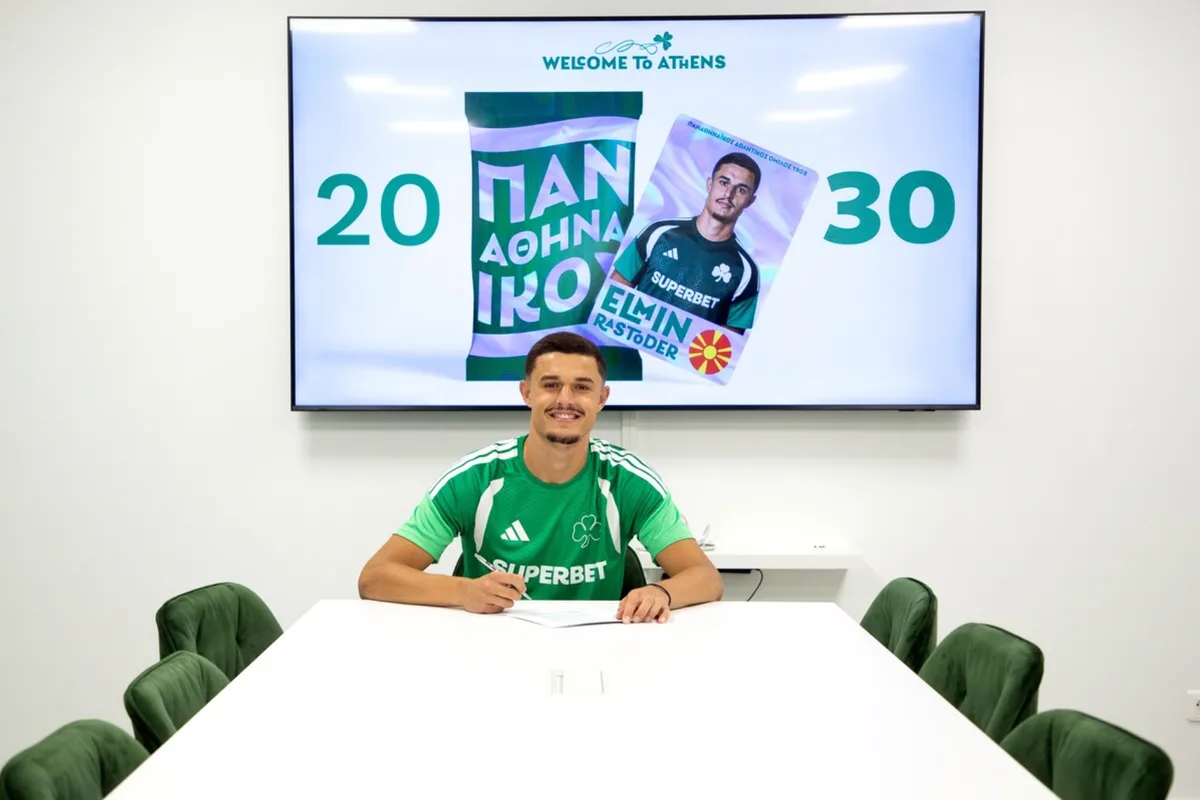 Der Rütner Elmin Rastoder bei der Vorstellung bei Panathinaikos Athen. Der Rütner Elmin Rastoder bei der Vorstellung bei Panathinaikos Athen.