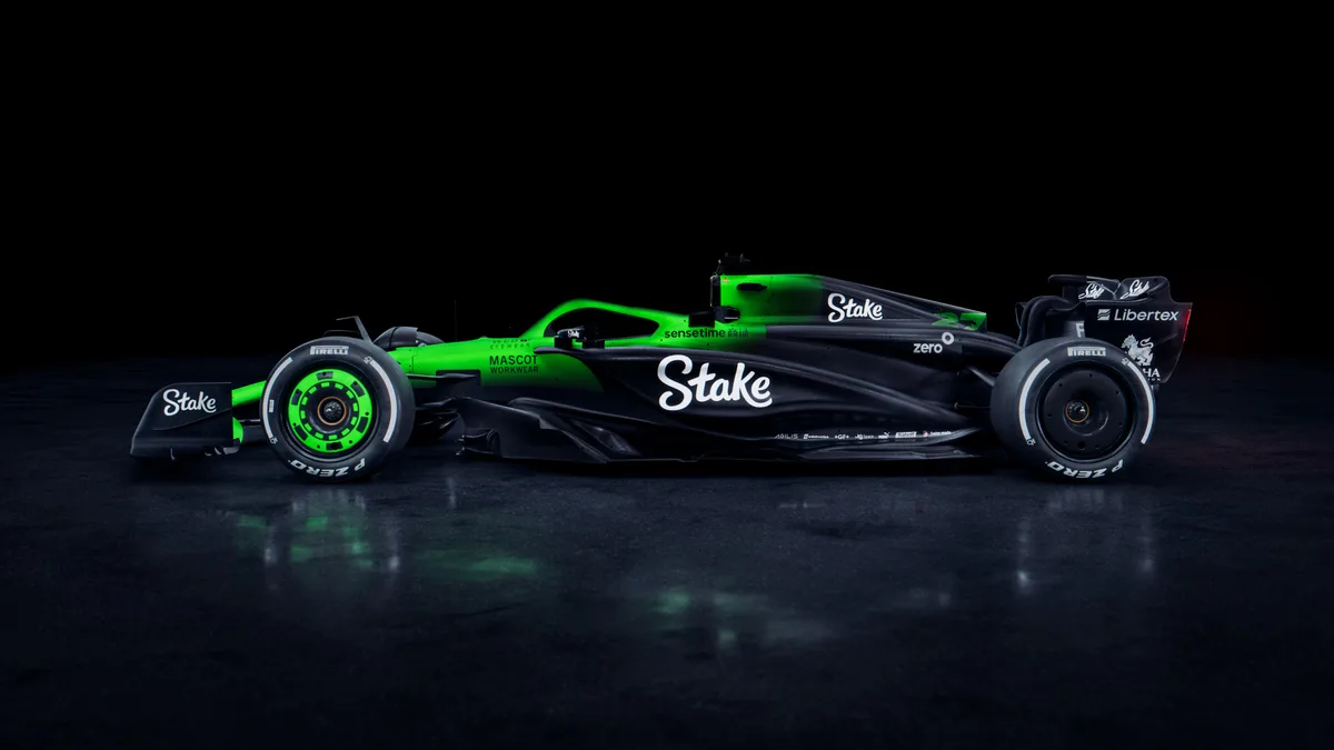 … von der Seite … Sauber C45, Saison 2025