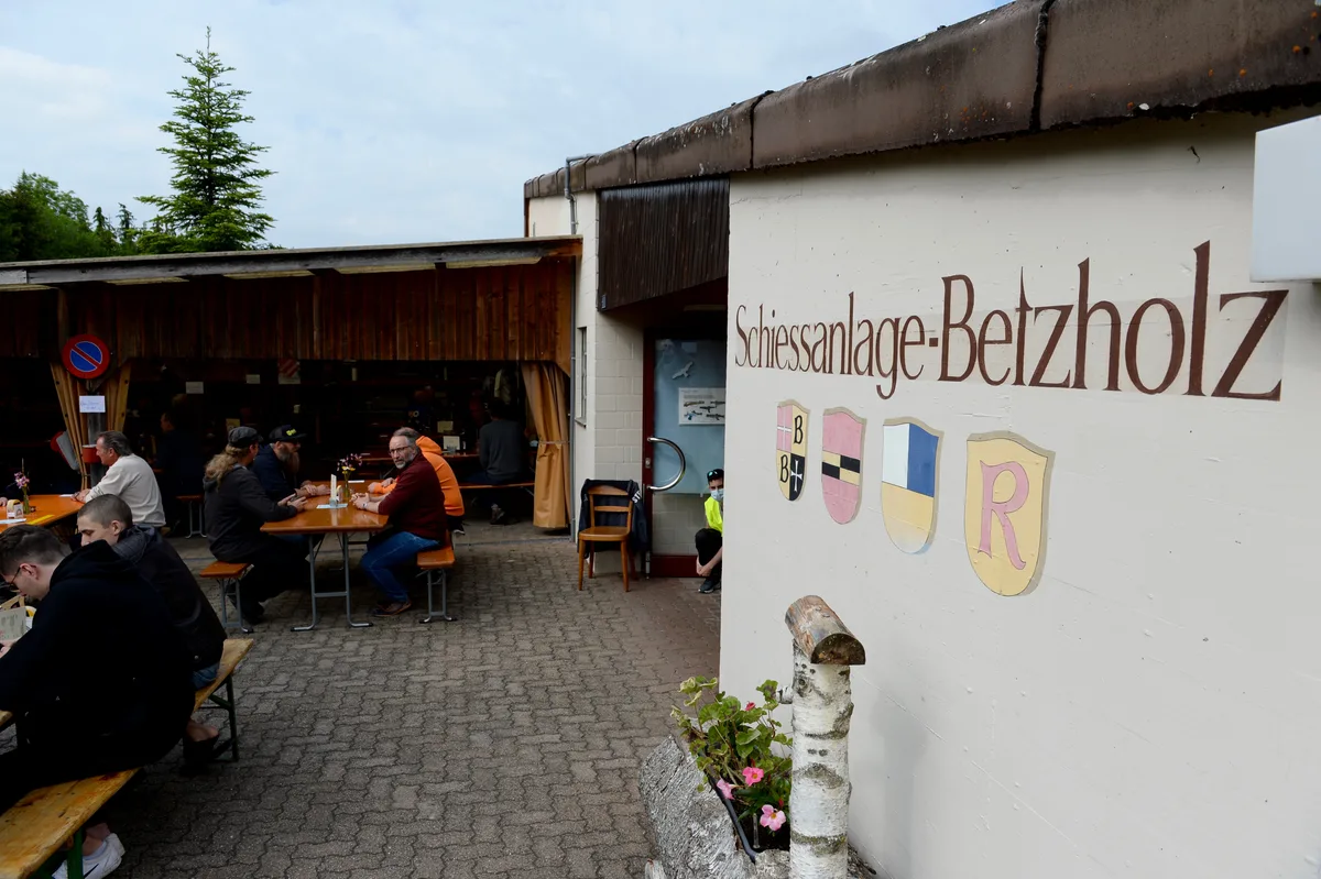Ob das Gebäude bei der Schiessanlage Betzholz saniert und erneuert werden soll, müssen die Stimmberechtigten an der Urne entscheiden. (Archiv)