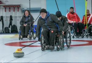 27611802-4 Marcel Bodenmann am internationalen Rollstuhlcurlingturnier 2024 in Wetzikon