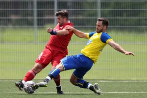 26477625-2 Fussball Uster - Hinwil