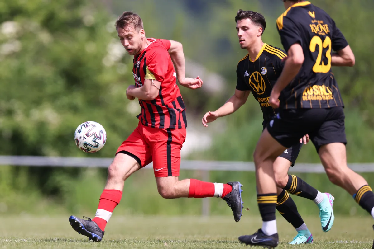 Fussball Pfäffikon - Wetzikon