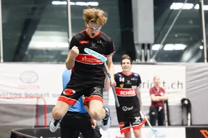23011575-1 unihockey